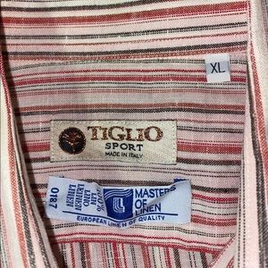 Mens linen shirt.